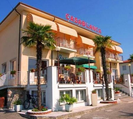 Hotel Casablanca Lazise Bagian luar foto