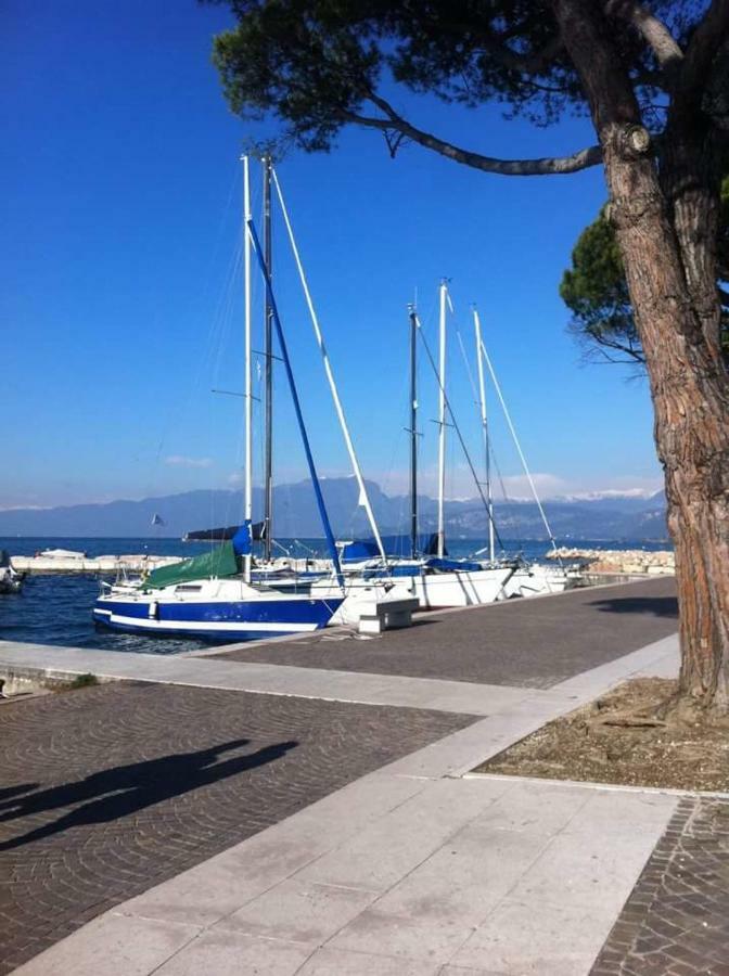 Hotel Casablanca Lazise Bagian luar foto